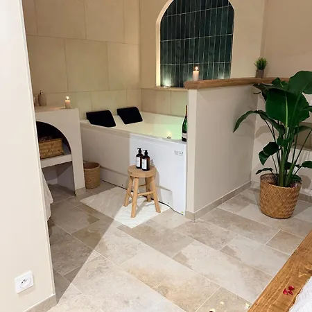 Le Cocon - Romantique * Fontanes (Gard)