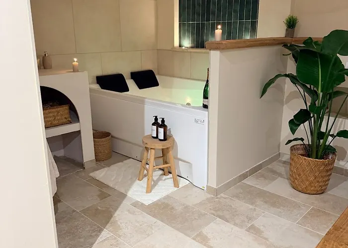 Le Cocon - Romantique * Fontanes (Gard)